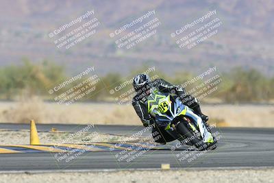 media/Dec-08-2024-CVMA (Sun) [[267e5a7075]]/Race 2-Amateur Supersport Open/